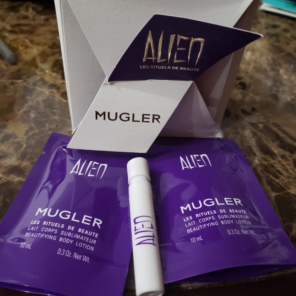 Alien Terry mugler